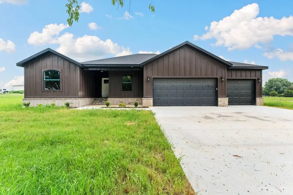 1145 John Renfroe Road, Pea Ridge, AR 72751 - Image #1