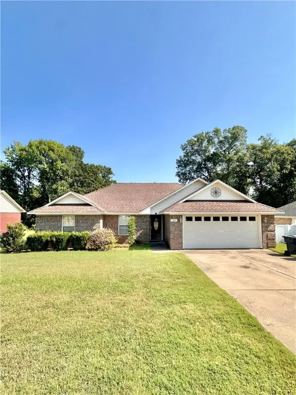 107 Ashbrook Lane, Russellville, AR 72802 - Image #2