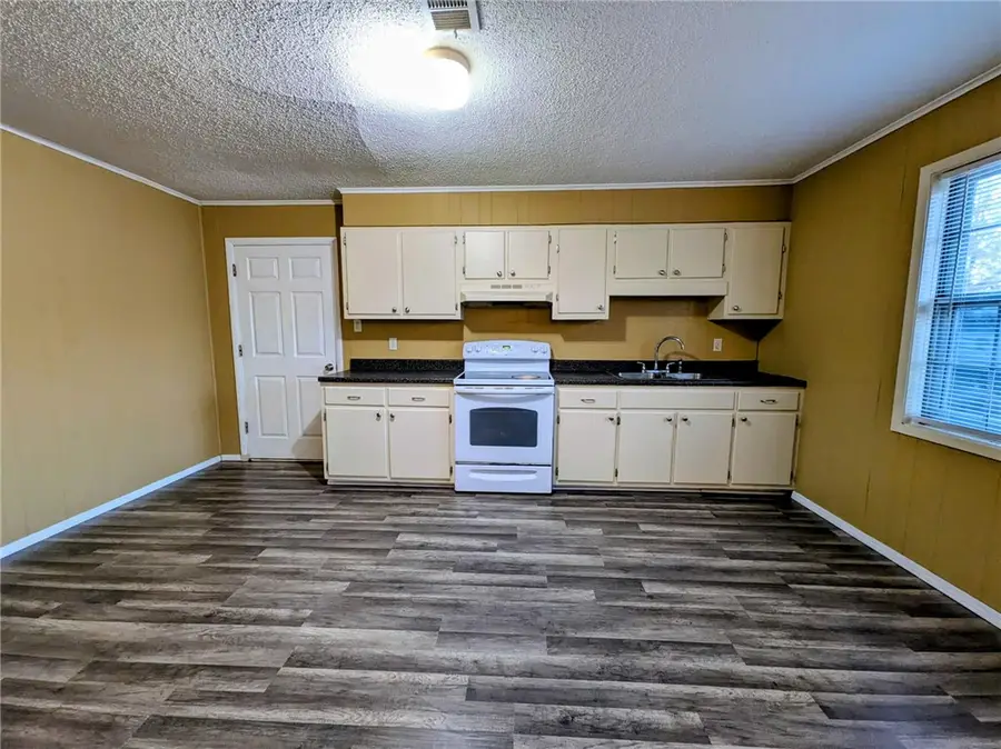 1111 Avenue 4 Ne, Atkins, AR 72823 - Image #2