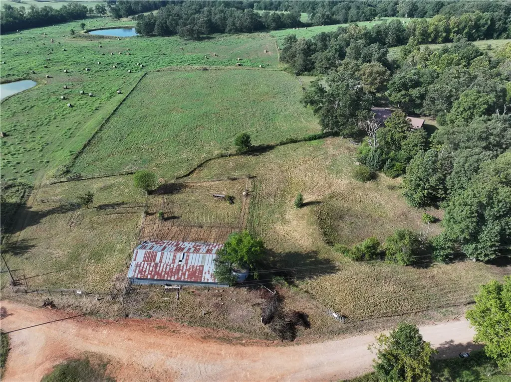 13150 S Pleasant Valley Road, Gentry, AR 72734 - Image #1