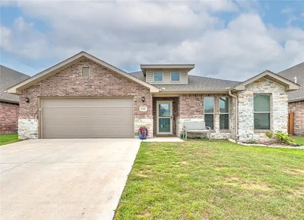 2141 Periwinkle Place, Centerton, AR 72719