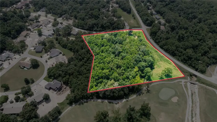 98 Sherlock Drive, Bella Vista, AR 72715 - #3