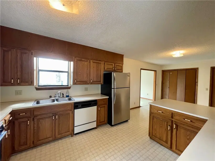 108 Cedar Heights, Huntsville, AR 72740 - Image #2