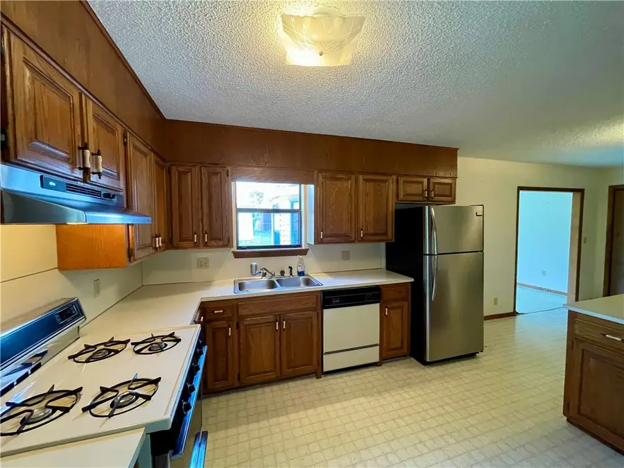 108 Cedar Heights, Huntsville, AR 72740 - Image #3