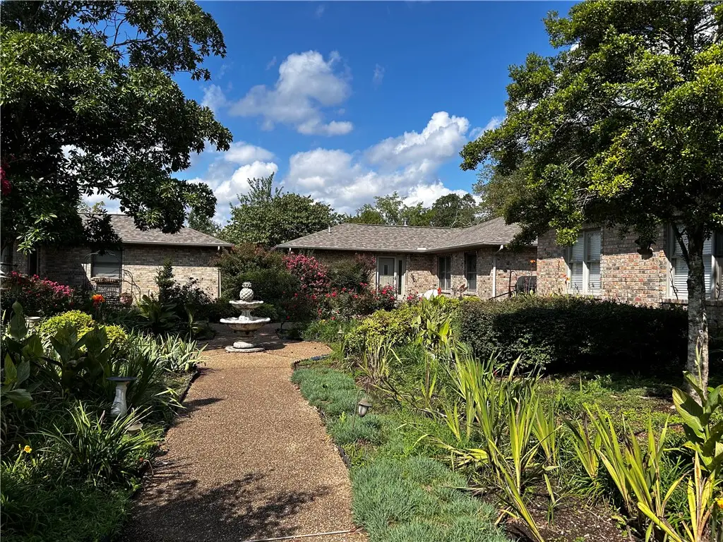 9 C Clover Lane, Holiday Island, AR 72631 - Image #1