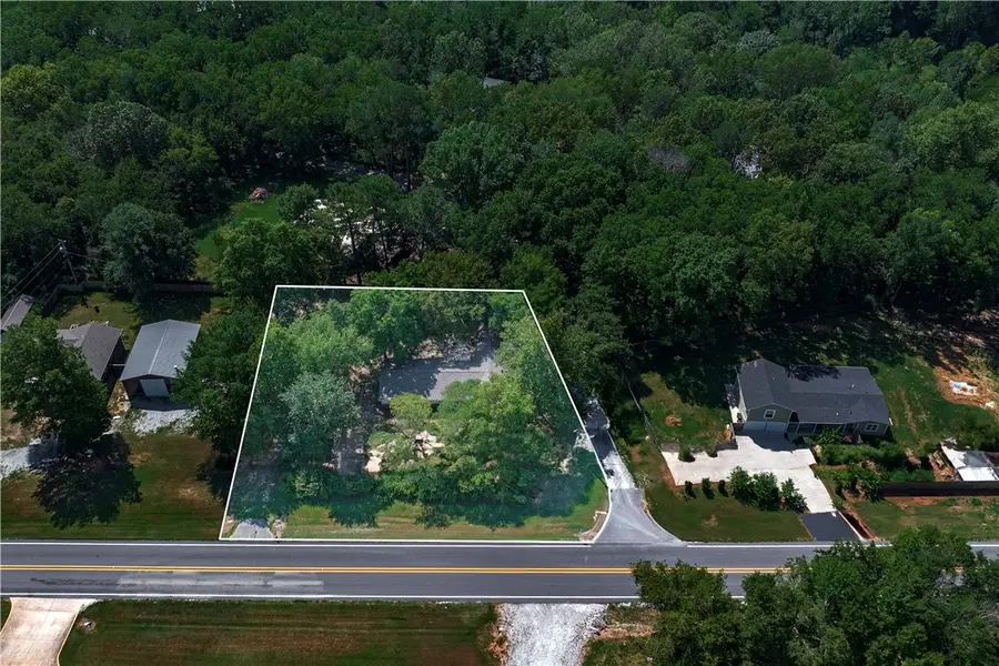 843 Bowen Boulevard, Fayetteville, AR 72703 - Image #3