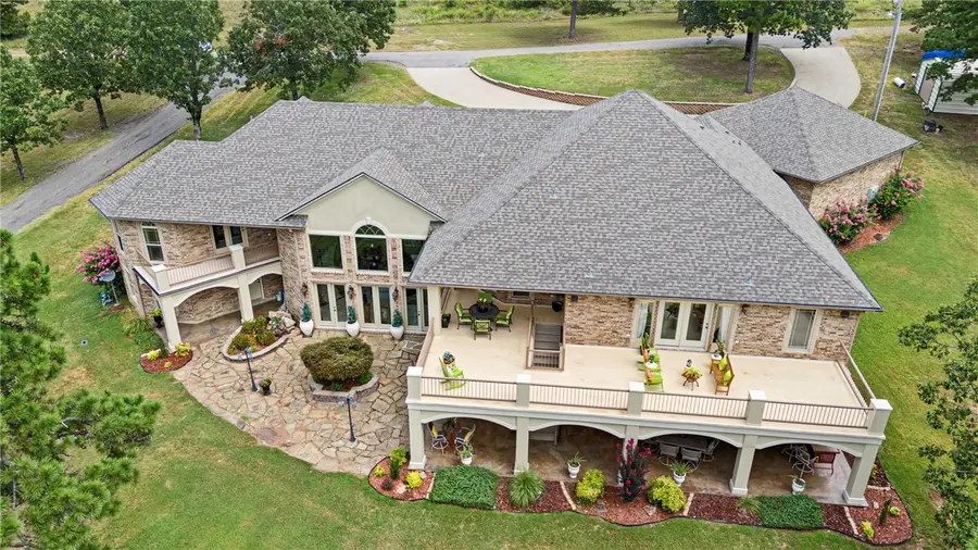 423 Parliament Lane, Russellville, AR 72812 - Image #3