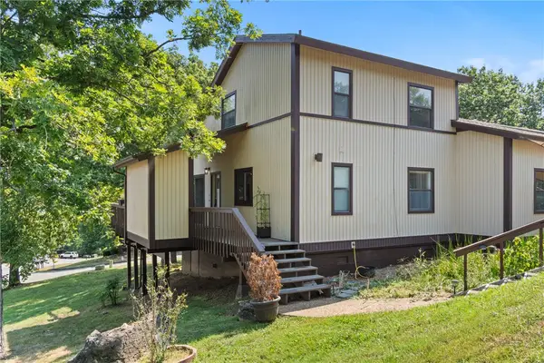 1 White Oak Lane, Holiday Island, AR 72631