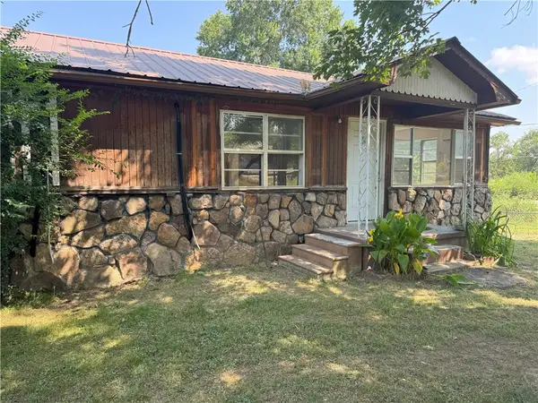 403 W Church Street, Jasper, AR 72641