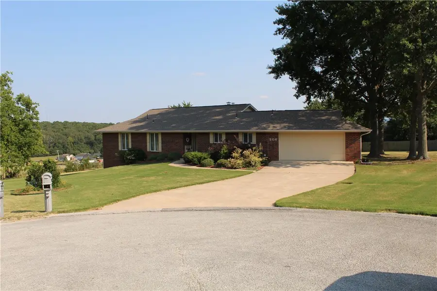 206 Locksley Court, Harrison, AR 72601 - Image #2