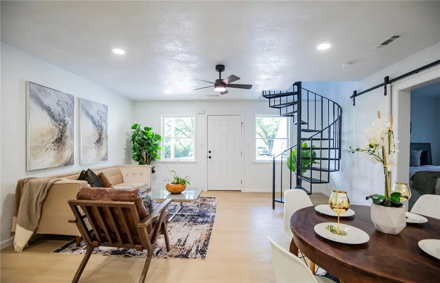 1614 E Huntsville Road, Fayetteville, AR 72701 - Image #2