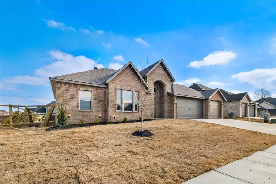 1210 Fierce Lane, Centerton, AR 72719 - Image #2