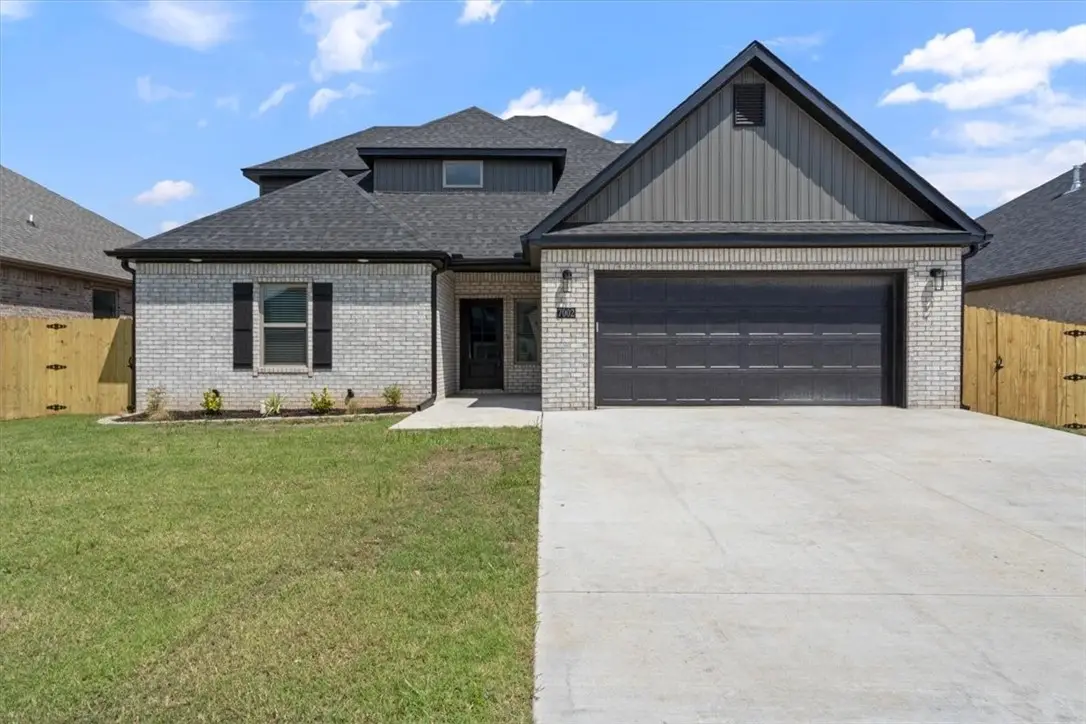 7002 SW Basswood Avenue, Bentonville, AR 72713 - Image #1