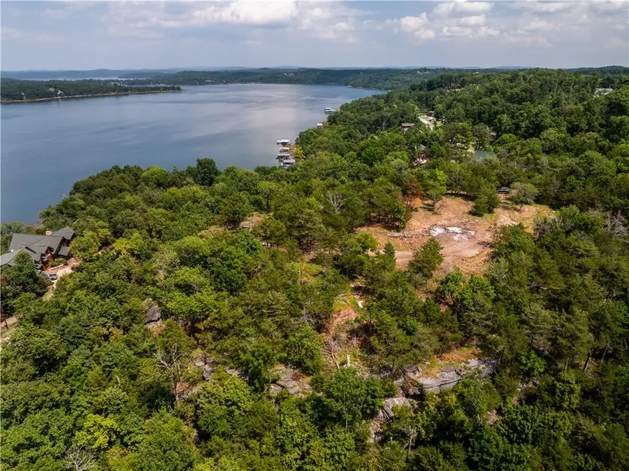 18312 Roth Ridge Road, Rogers, AR 72756 - Image #2