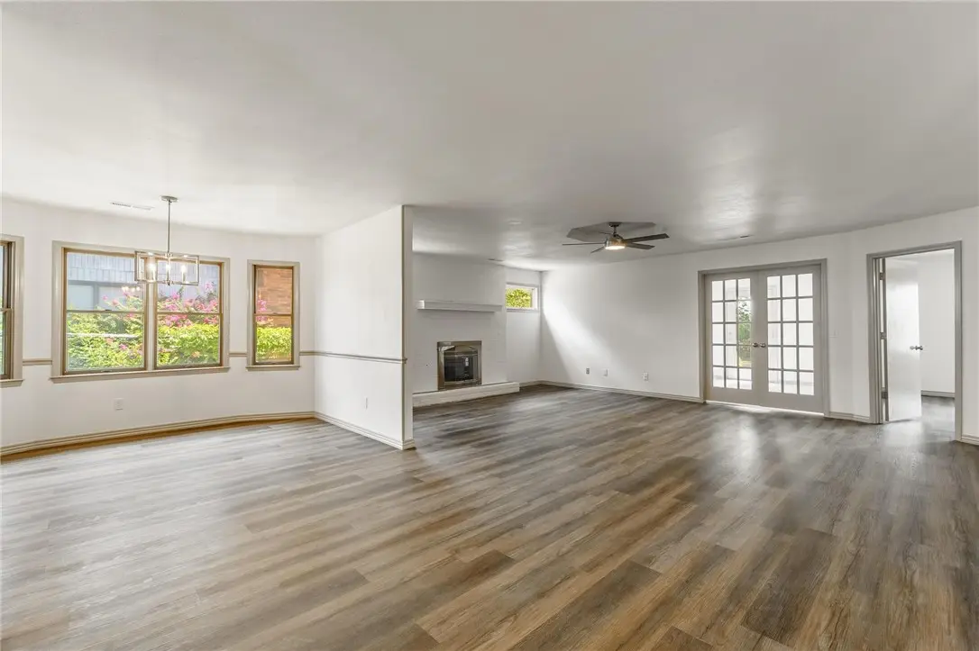 1008 W Linden Street, Rogers, AR 72756 - Image #1