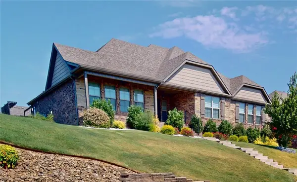 3103 NE Doyle Drive, Bentonville, AR 72712