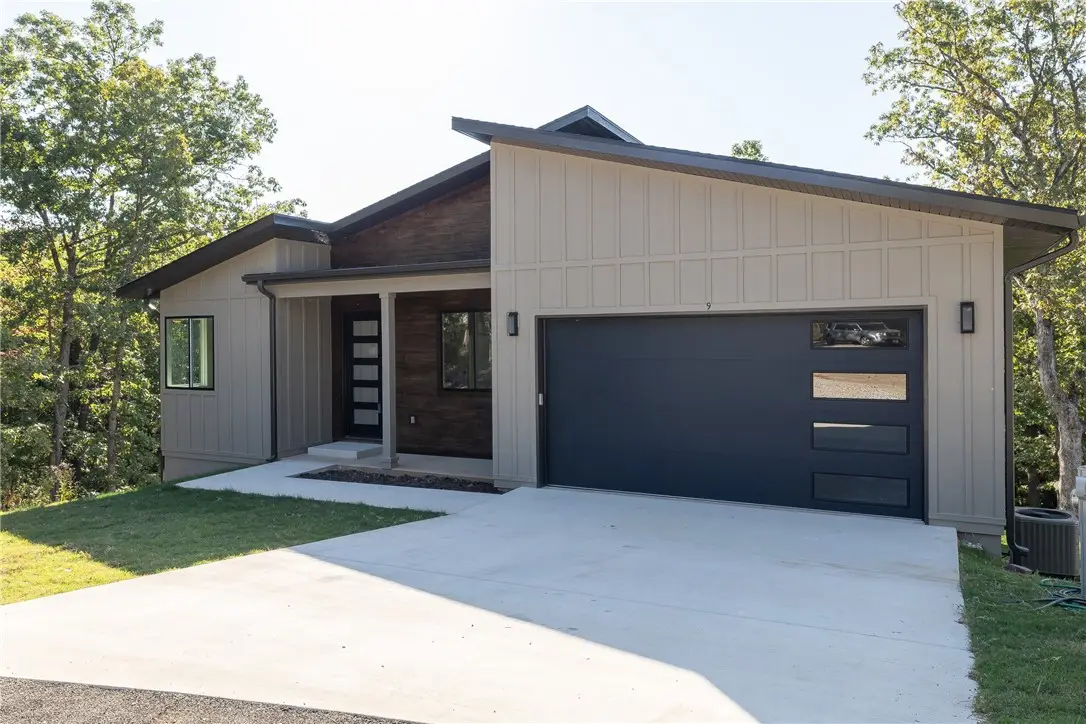 9 Seven Oaks Lane, Bella Vista, AR 72714 - Image #1