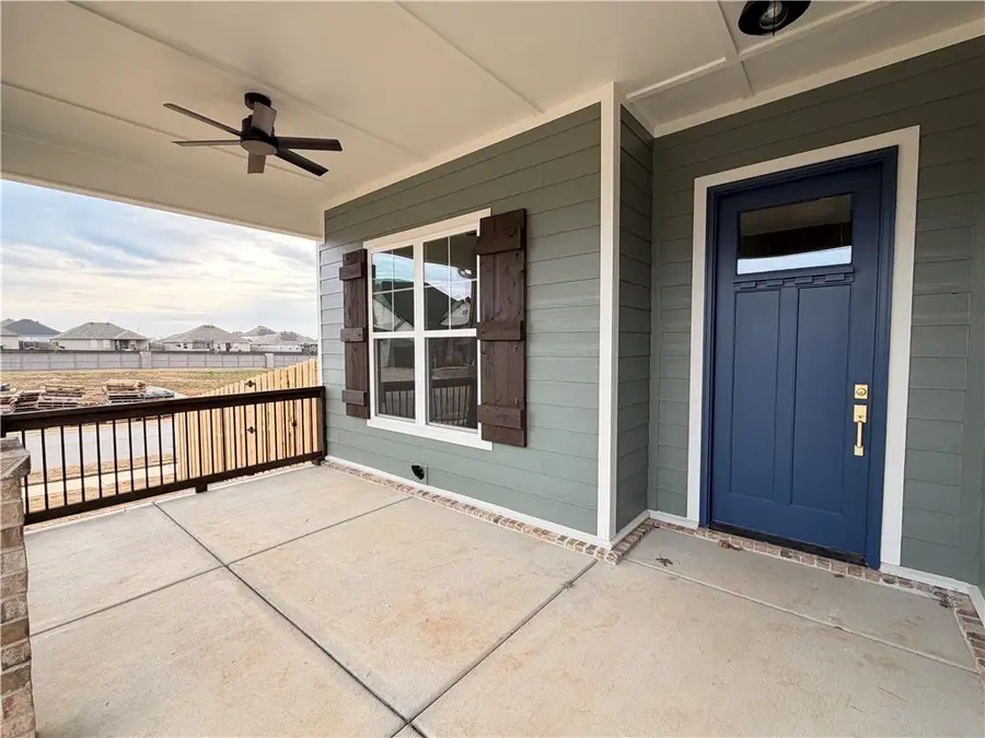 2709 Amaris Avenue, Lowell, AR 72745 - Image #2