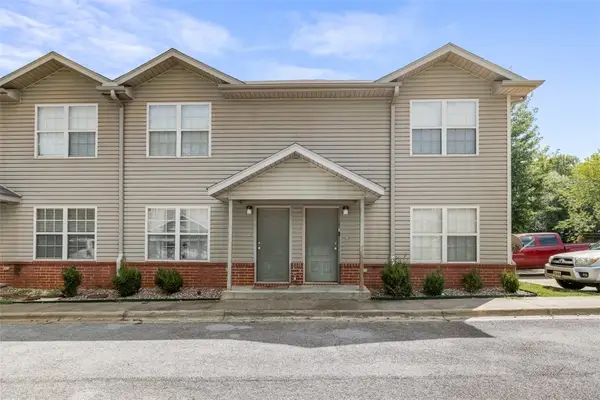 1428 W Netherland Way #4, Fayetteville, AR 72701