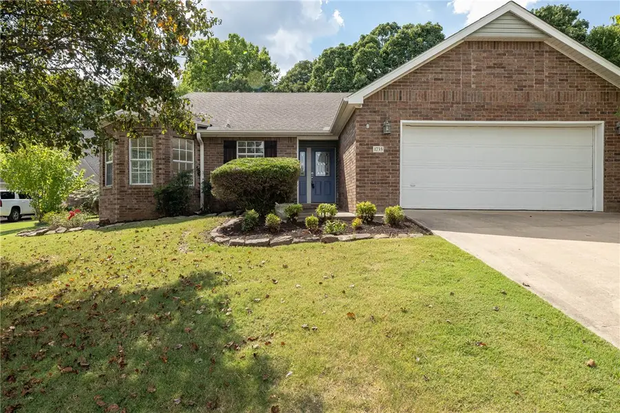 1735 N Glenbrook Place, Fayetteville, AR 72701 - Image #3