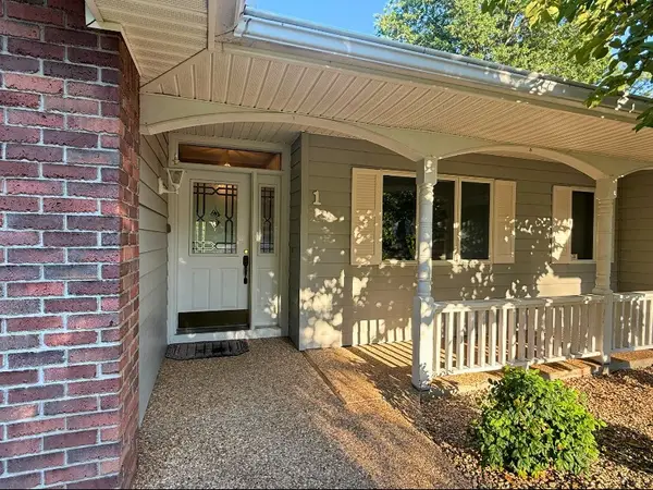1 Kelaen Circle, Bella Vista, AR 72715