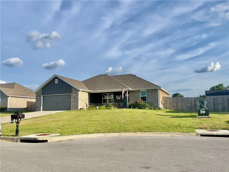 166 Youngblood Place, Huntsville, AR 72740 - Image #2