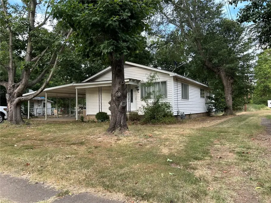 1126 N Detroit Avenue, Russellville, AR 72801 - Image #2