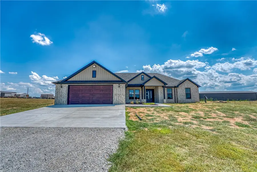 5946 S 65 Highway, Harrison, AR 72601 - Image #2