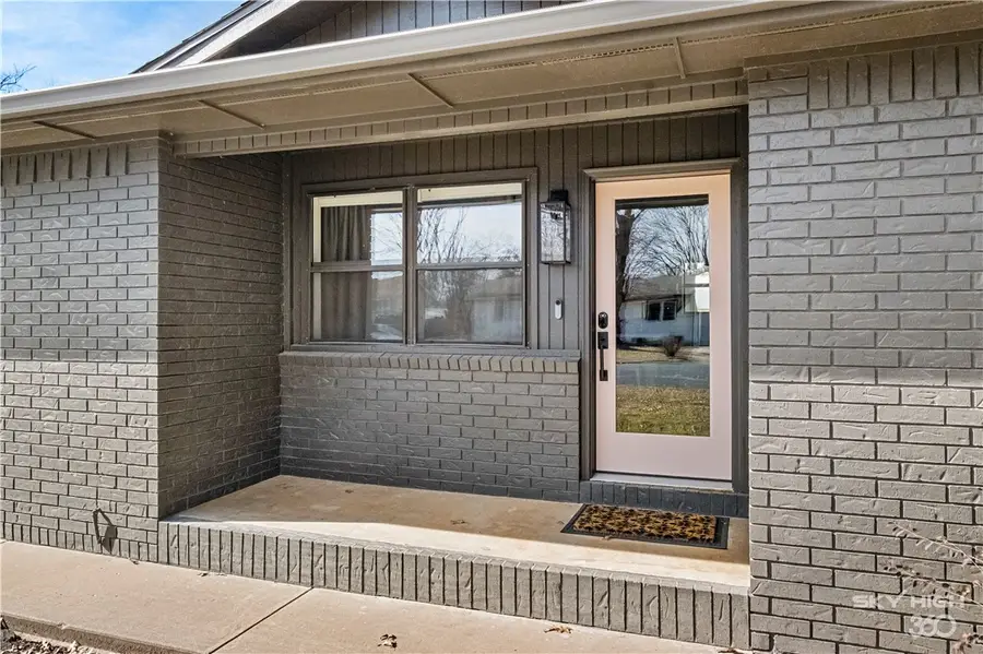 906 Convair Street, Bentonville, AR 72712 - Image #3