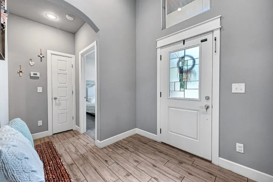 122 E Glendale Lane, Rogers, AR 72758 - Image #2