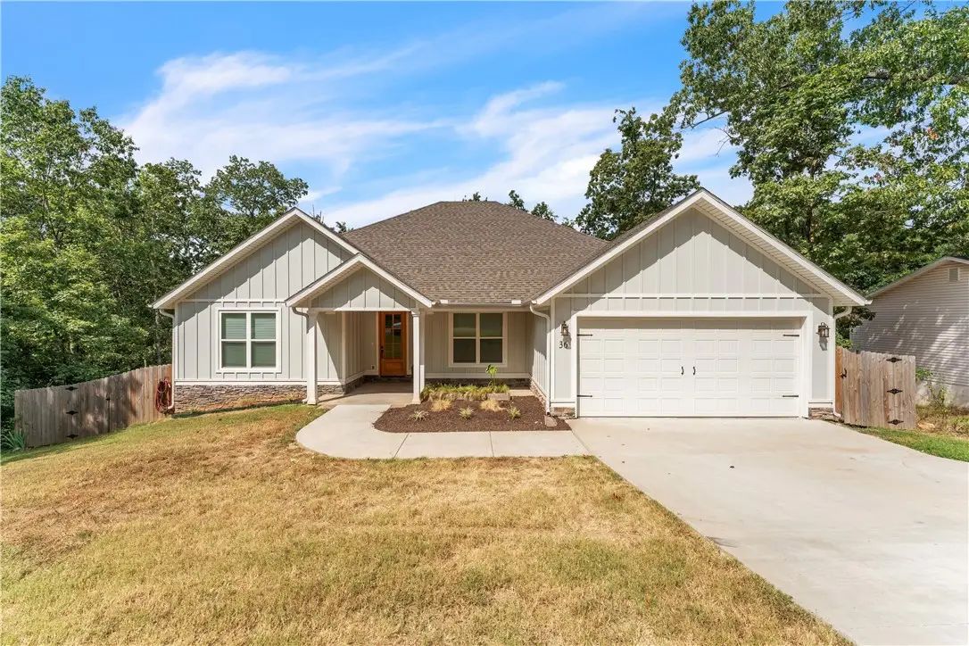 36 Headley Drive, Bella Vista, AR 72714 - Image #1