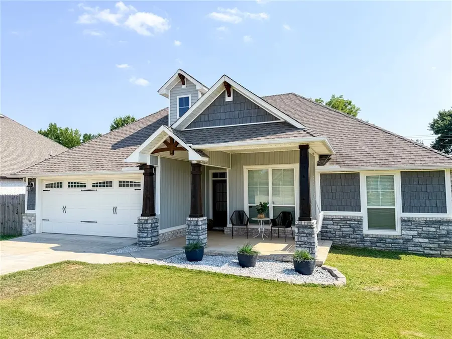 714 Macdonald Drive, Pea Ridge, AR 72751 - Image #2