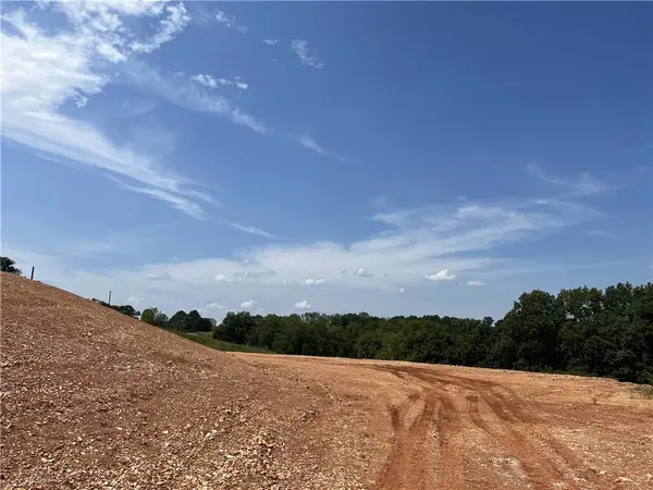 Hope Creek Lane, Harrison, AR 72601