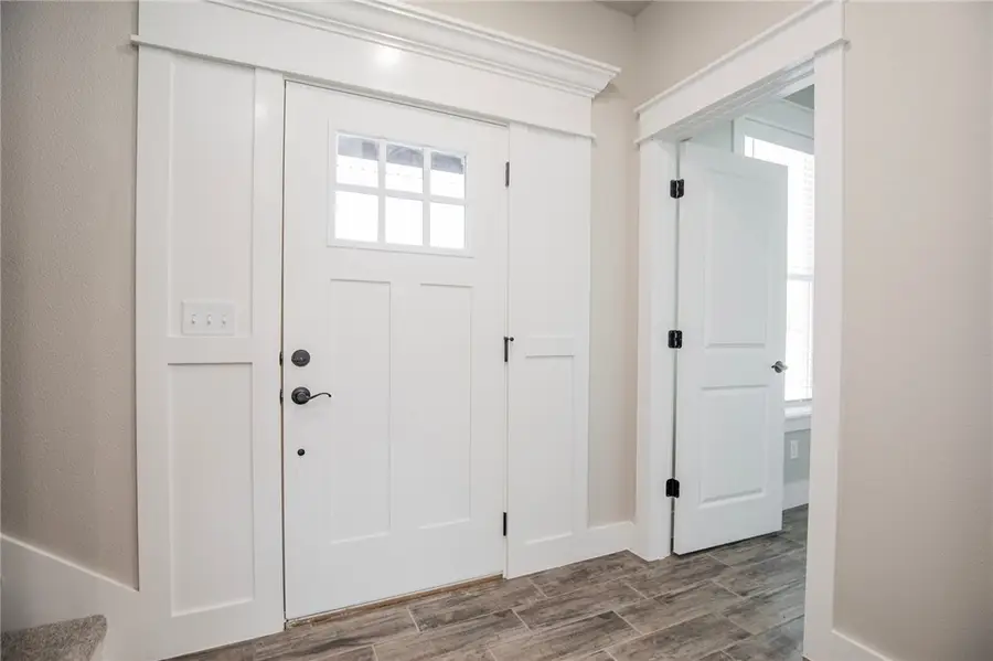 104 White Oak Street, Gentry, AR 72734 - Image #3