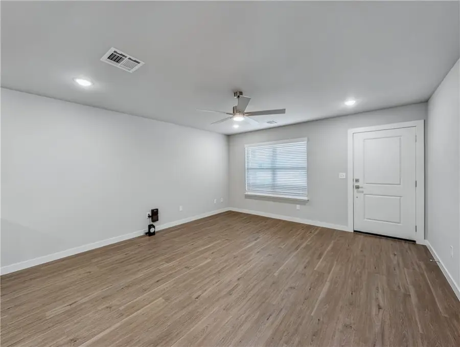 6400 & 6402 Kathleen Street, Bentonville, AR 72713 - Image #3