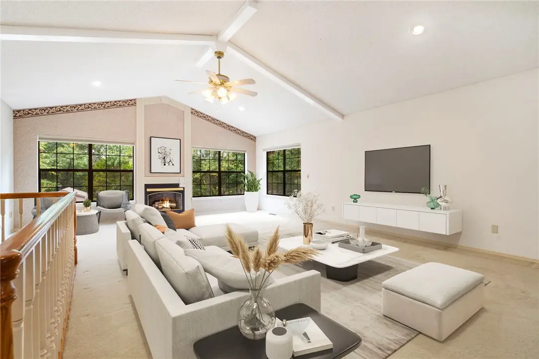 4 Stratfield Lane, Bella Vista, AR 72714 - Image #1