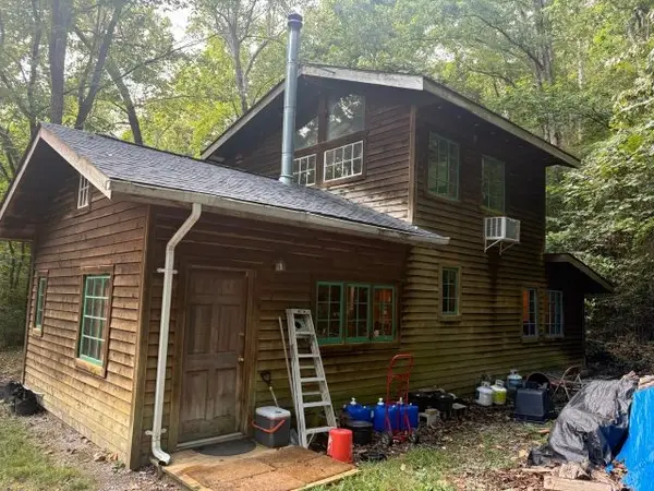 271 Old Rush Creek Road, Yellville, AR 72687