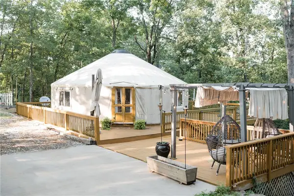 15936 Skyline Drive, Garfield, AR 72732