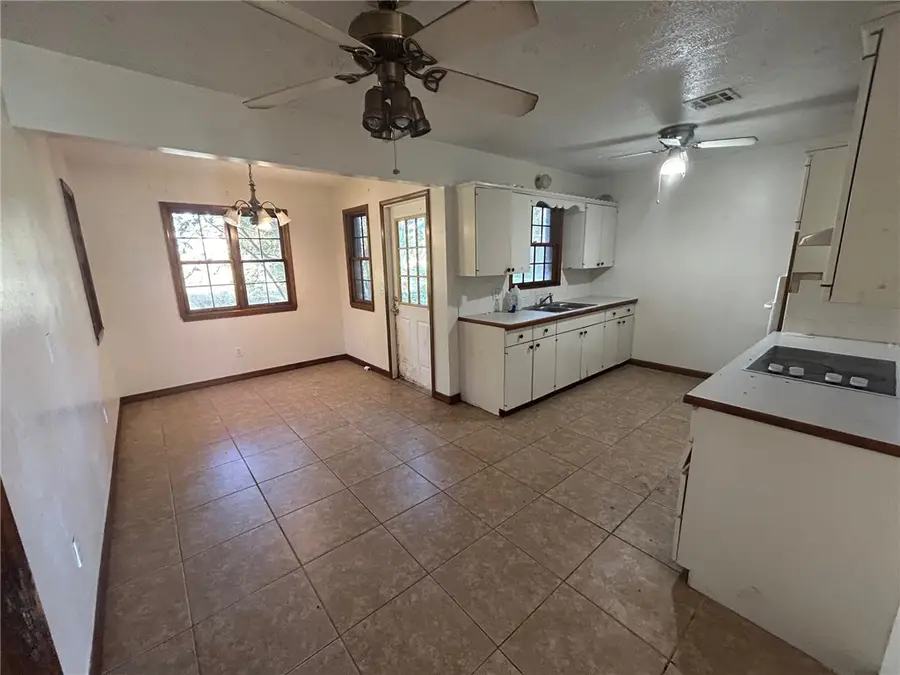 608 Birmingham Street, Gravette, AR 72736 - Image #2