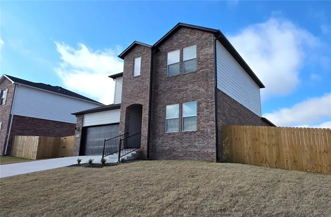 2012 Larkspur Street, Springdale, AR 72762 - Image #1