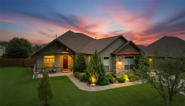 3750 Whitefish Street, Bentonville, AR 72712