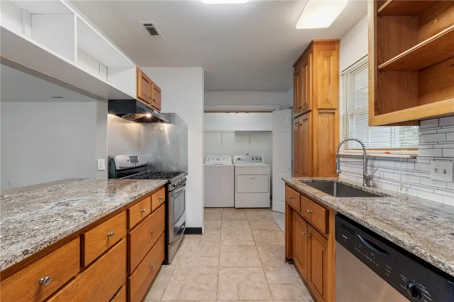 517 S Washington Avenue, Fayetteville, AR 72701 - Image #3