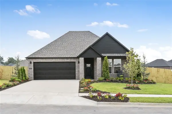 401 W Taverner Xing, Farmington, AR 72730