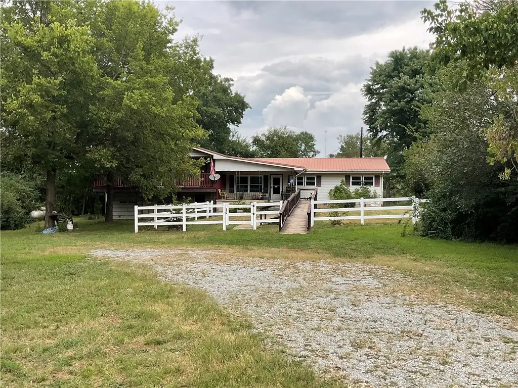 73911 S 4677 Road, Stilwell, OK 74960 - Image #1