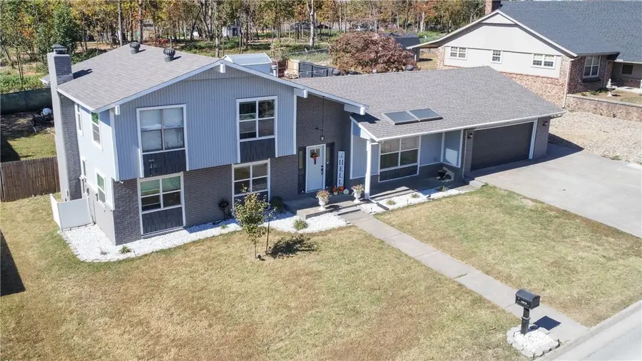 1202 S 13th Street, Rogers, AR 72758 - Image #3