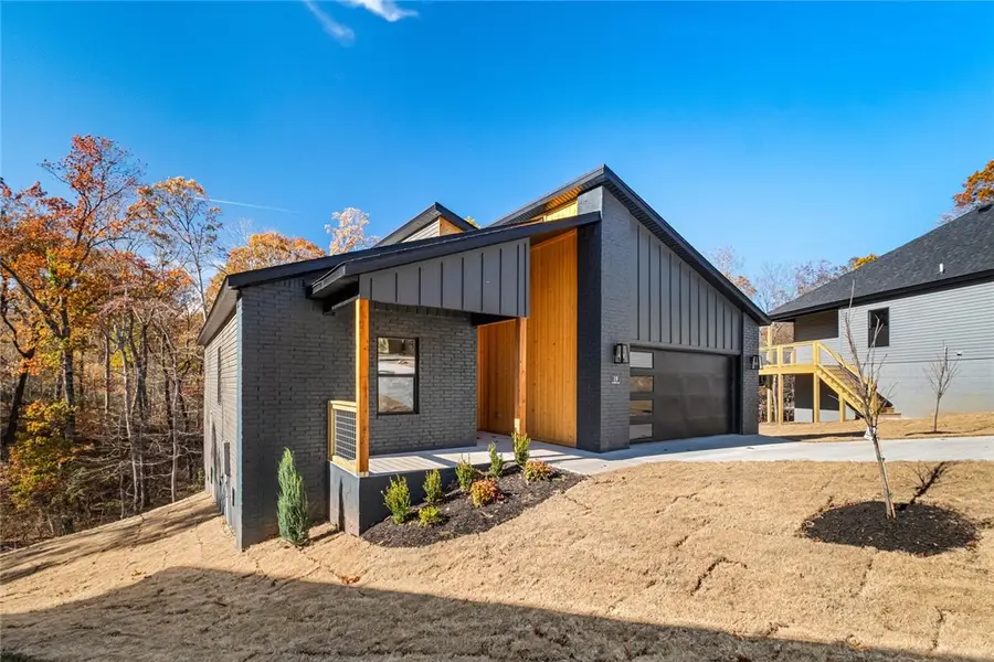 19 Dumfries Lane, Bella Vista, AR 72715 - Image #2