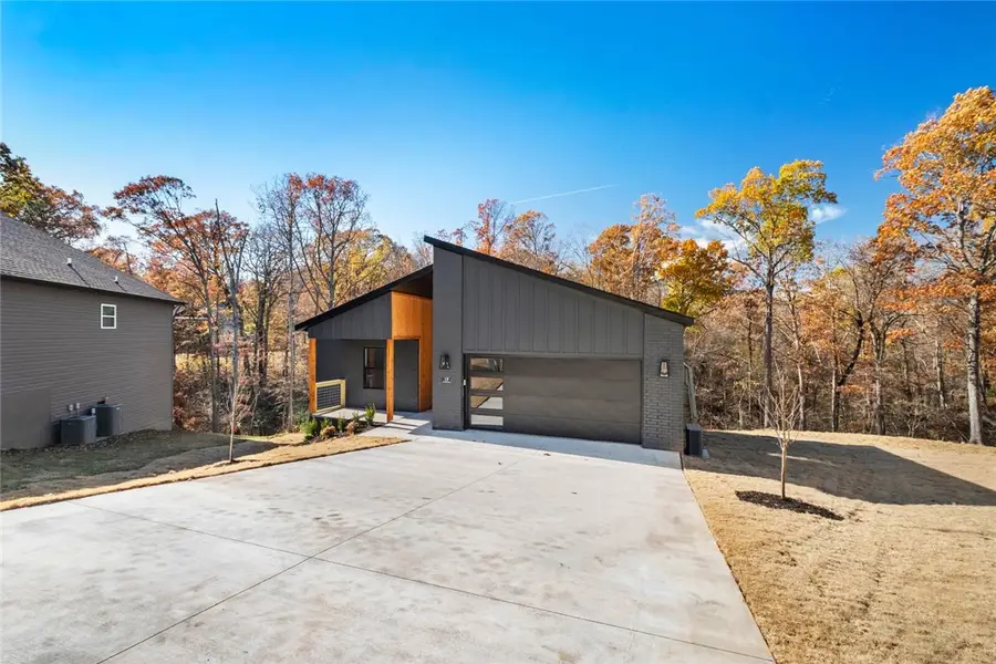 19 Dumfries Lane, Bella Vista, AR 72715 - Image #3