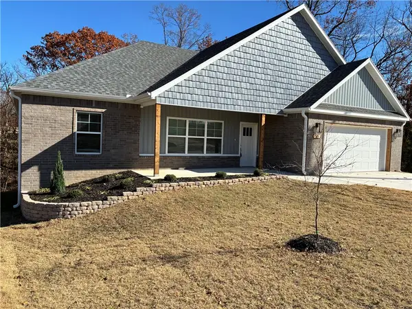 29 Coalburn Drive, Bella Vista, AR 72715