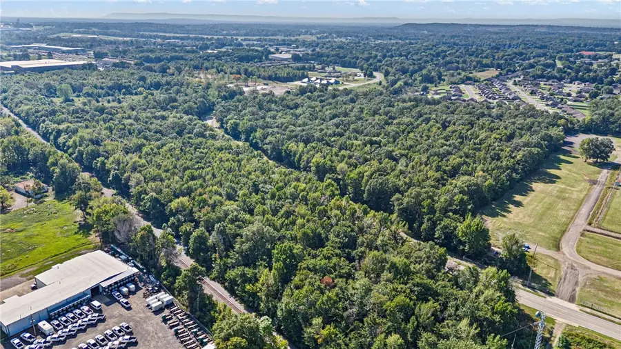 Fairway Boulevard, Illinois, AR 7282 - Image #2