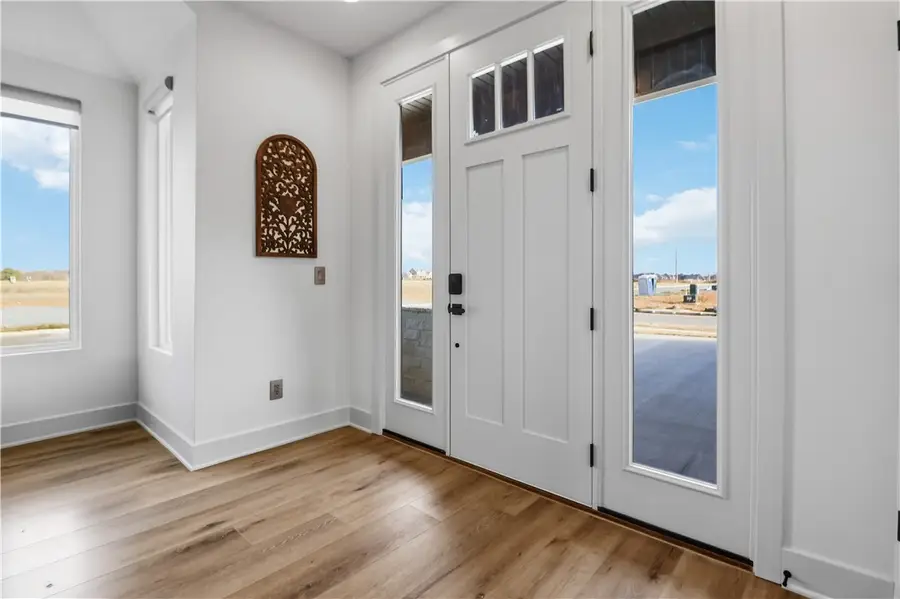 980 Thornwood Place, Centerton, AR 72713 - Image #2